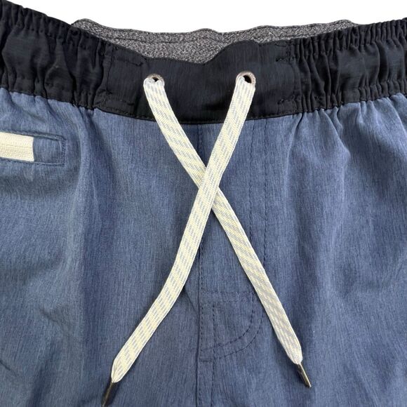 Vuori Banks Shorts Mens Medium Blue 8” Inseam Unlined Athletic Casual Workout - Picture 3 of 12